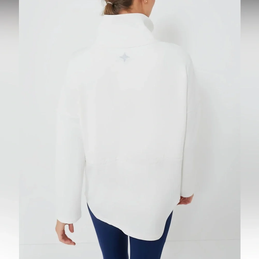 TNUCK SPORT
White Cinched Natalie Quarter Zip - Picture 4 of 11